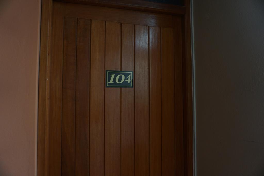 Residencial Mamamia Hotel Tacna Exterior photo