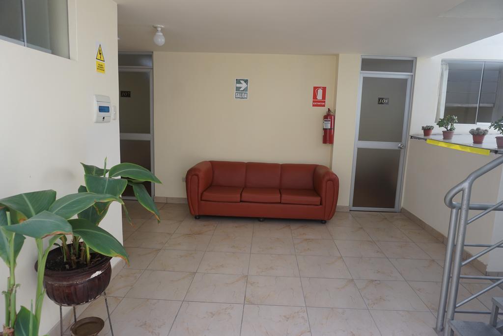 Residencial Mamamia Hotel Tacna Exterior photo