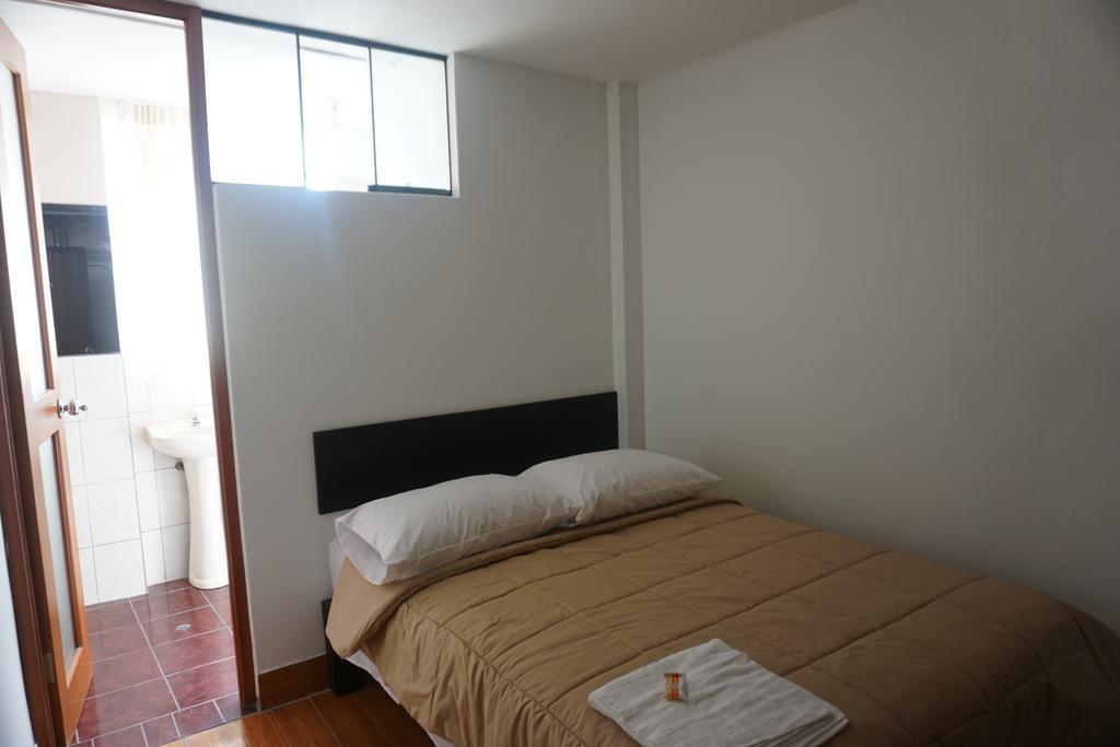 Residencial Mamamia Hotel Tacna Exterior photo